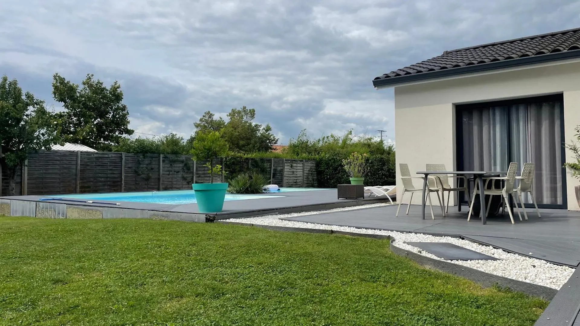 Grande Villa Avec Piscine Et Spa Longages